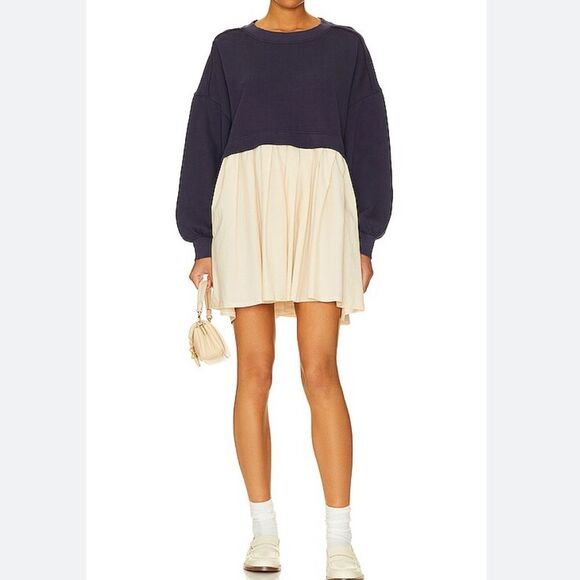 NWT free people Eleanor oversized sweatshirt mini dress navy blue cream